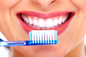 8 Easy Ways to Prevent Tooth Decay & Gum Disease